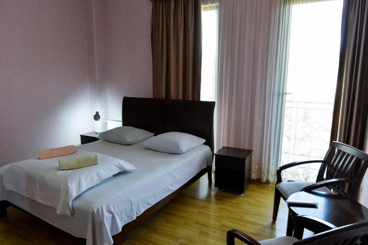 Argopalace Кутаиси Екстериор снимка